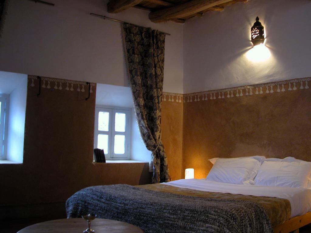 Kasbah Iswan Panzió Kelaat-M'Gouna Szoba fotó