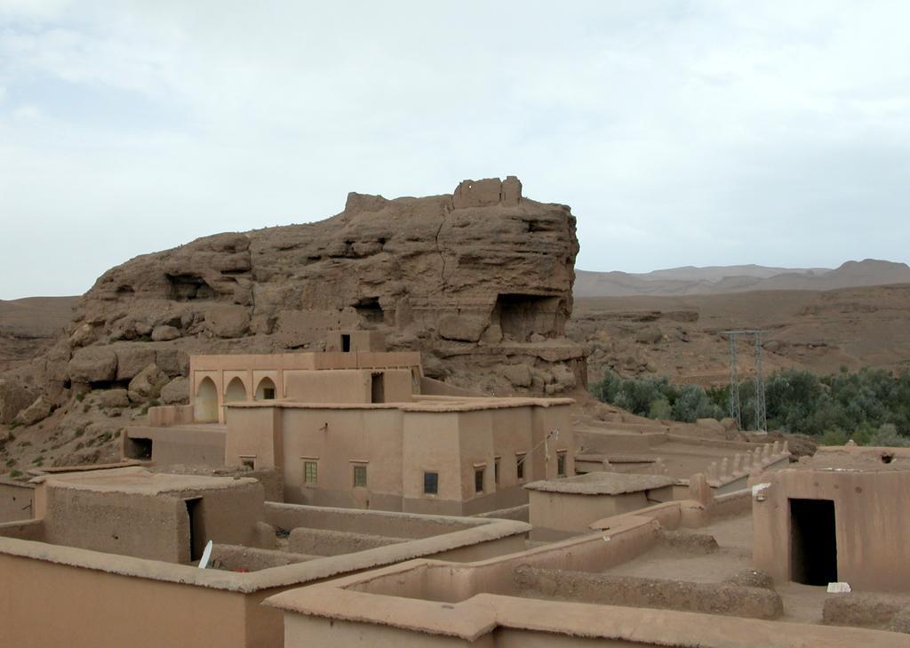 Kasbah Iswan Panzió Kelaat-M'Gouna Kültér fotó